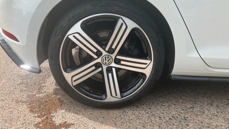 Volkswagen Golf 2.0 TSI 300 R 5dr 4MOTION DSG Petrol Hatchback